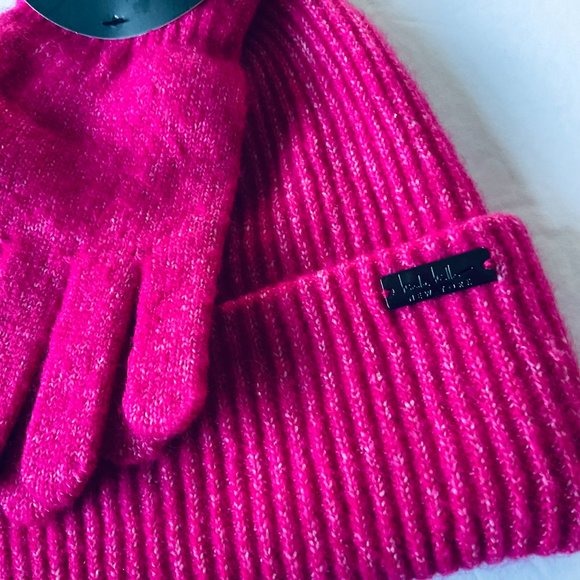 NICOLE MILLER Women's Touch-Screen Gloves & Beanie Set NWT - Picture 5 of 6
